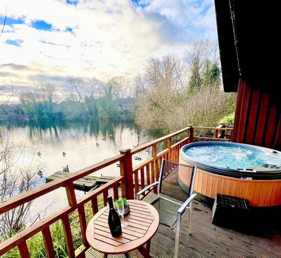 Holly 12 Hot Tub York